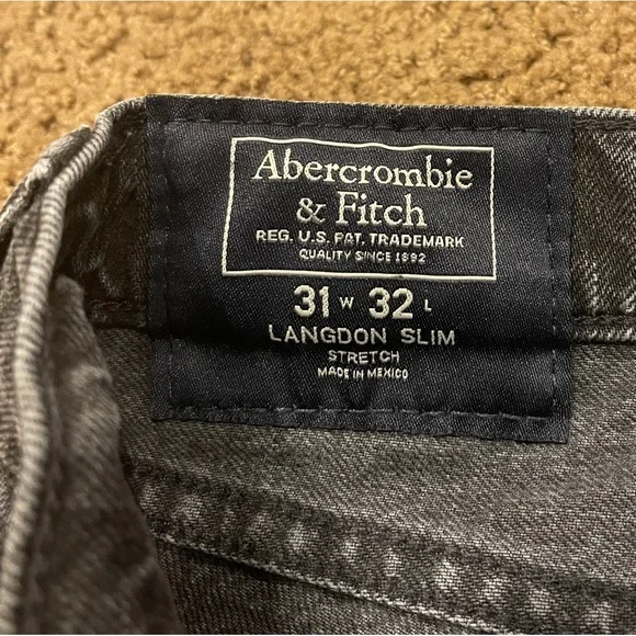 Abercrombie & Fitch Langdon Slim Distressed Jeans - Picture 5 of 7